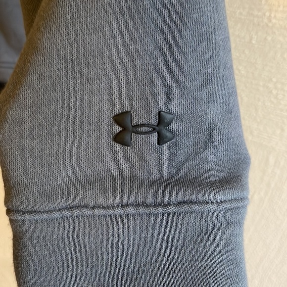 Under Armour Project Rock women’s pullover size Medium - Picture 4 of 7